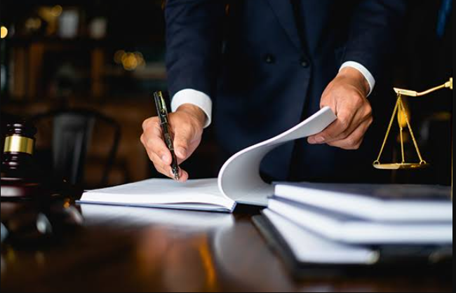 When Should a Small Business Hire Outside General Counsel Instead of an Employee Lawyer? | Virginia Business Law Attorney When Should a Small Business Hire Outside General Counsel Instead of an Employee Lawyer? | Virginia Business Law Attorney
